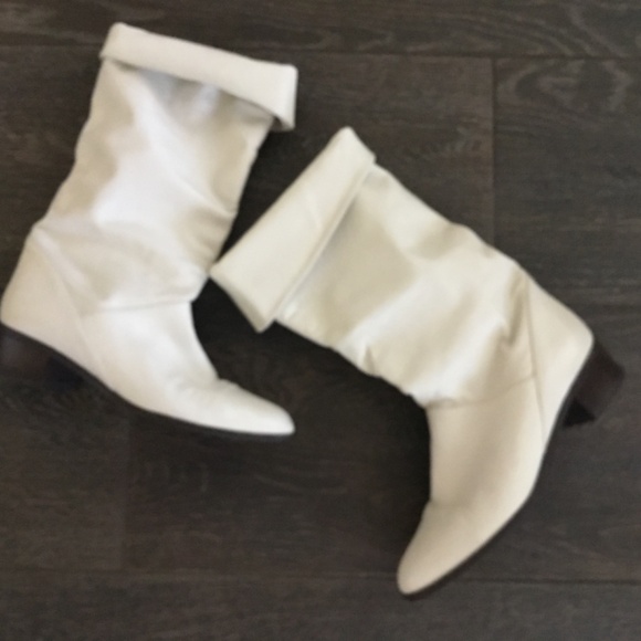 VINTAGE MISTER SHOES SHARA BOOTS - Picture 3 of 4